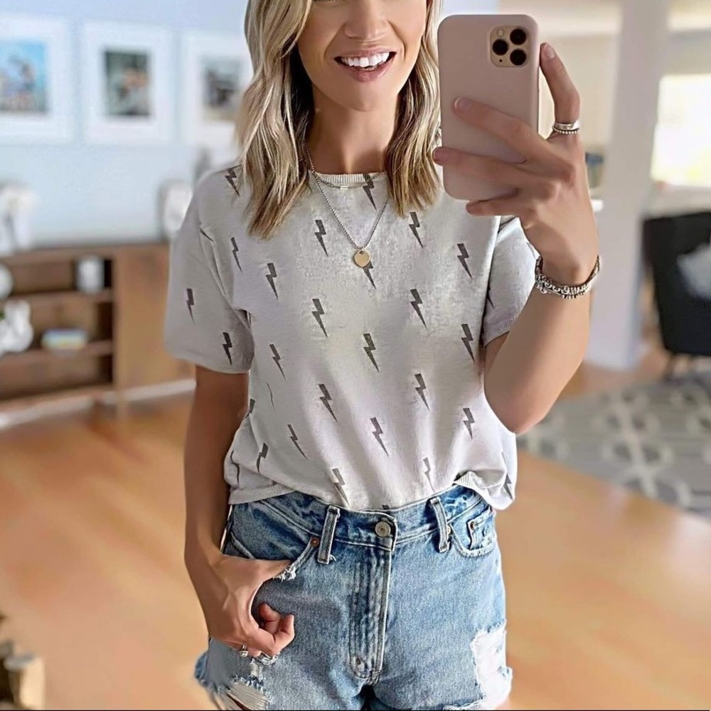 Light night bold Vici dolls tee